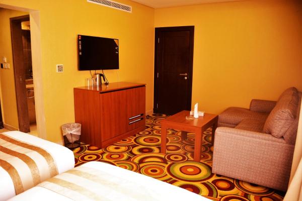 Junior Suite with Garden View